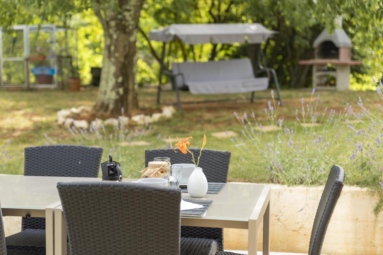 Pićan Luxury Villa Cetiri Hrasta מראה חיצוני תמונה